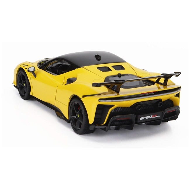 BURAGO 1:18 DIECAST FERRARI SF90XX STRADALE CAR-YELLOW