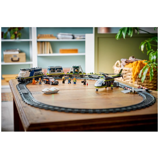 LEGO CITY POLICE TRAIN HEIST