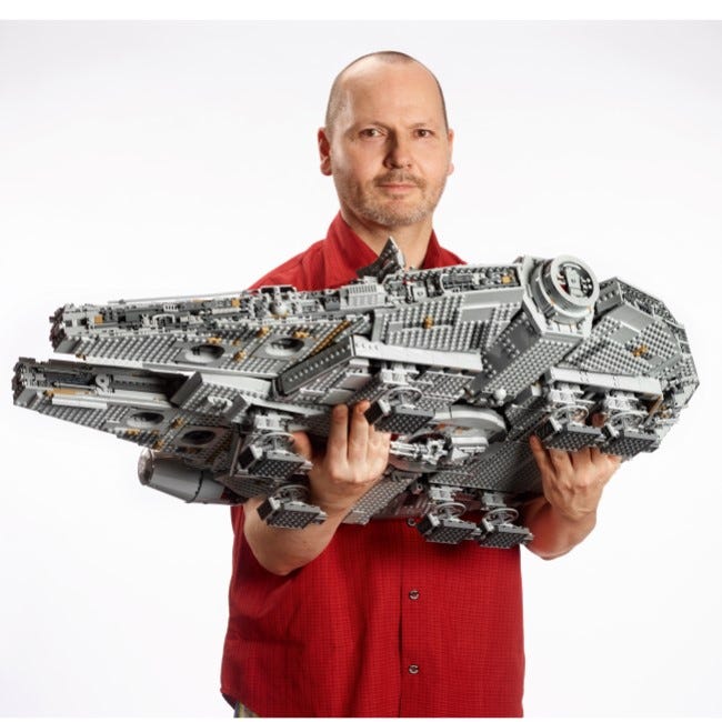 LEGO STAR WARS MILLENNIUM FALCON