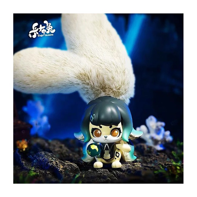 CUP RABBITS FACE YOURSELF FIGURE
