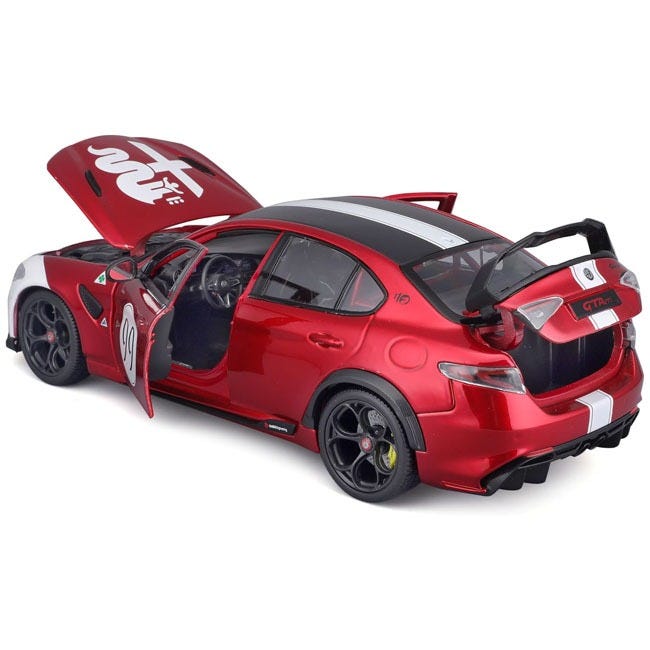 BURAGO 1:18 DIECAST ALFA ROMEO GIULIA GTA CAR-RED-99