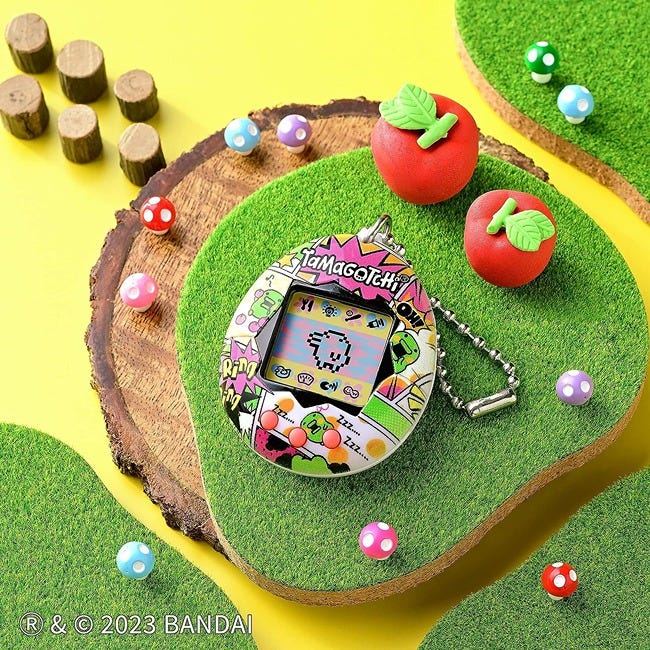 TAMAGOTCHI ORIGINAL KUCHIPATCHI PORTABLE GAME