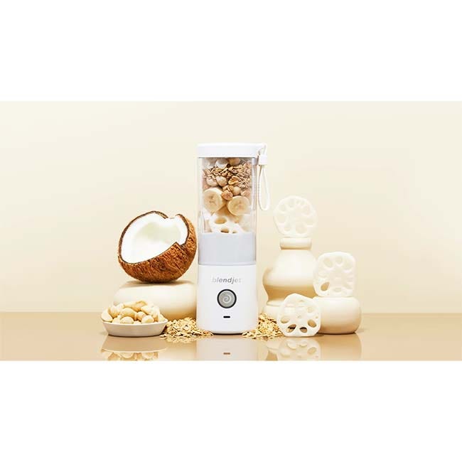 BLENDJET V2  PORTABLE BLENDER WHITE