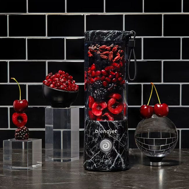 BLENDJET V2  PORTABLE BLENDER PRINT BLACK MARBLE