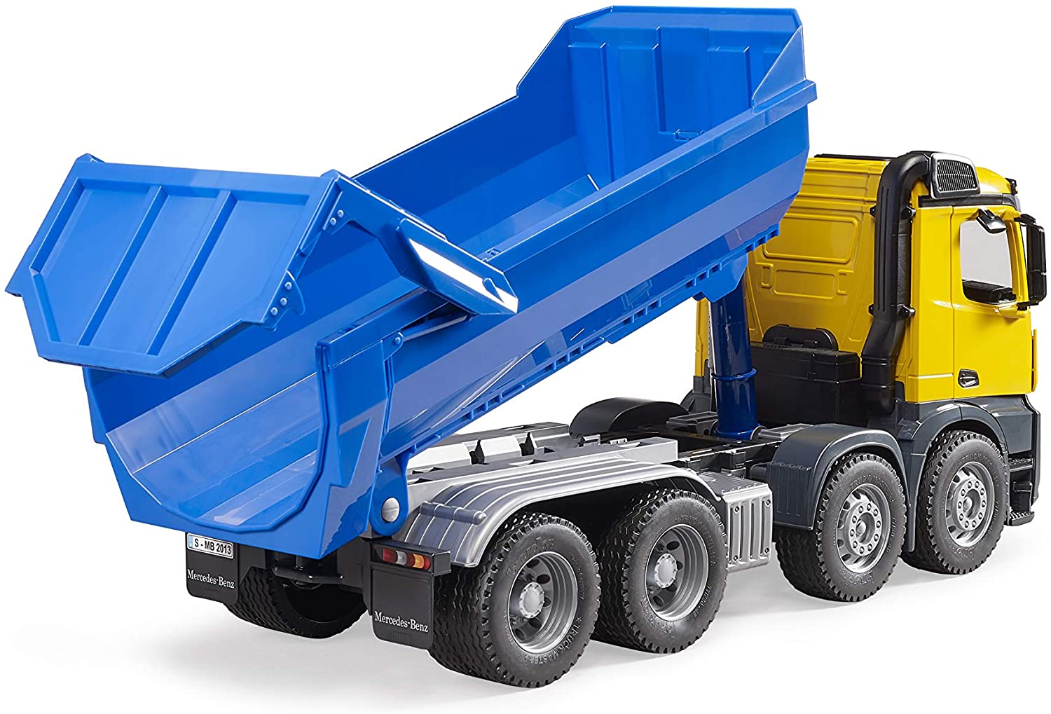 BRUDER MERCEDES BENZ AROCS HALFPIPE DUMP TRUCK
