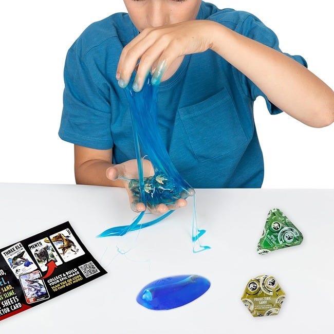 JURASSIC WORLD REBIRTH CAPTIVZ SURPRISE EGG