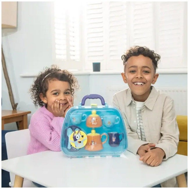 BLUEY TEA PARTY SET CASE