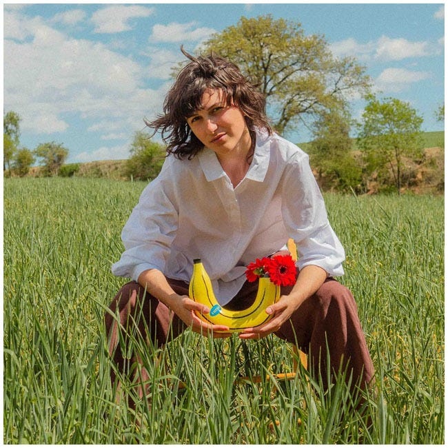 DOIY VASE BANANA YELLOW