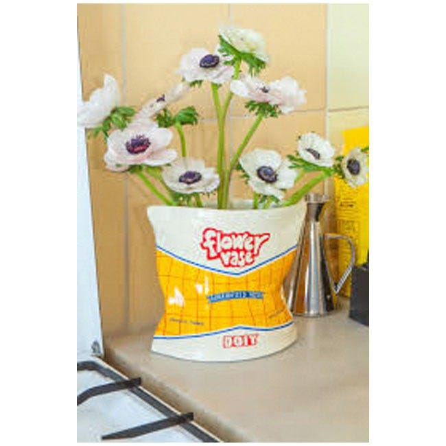 DOIY VASE CORNER SHOP CHIPS BAG