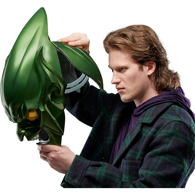 MARVEL LEGEND SERIES GREEN GOBLIN PREMIUM ROLEPLAY HELMET