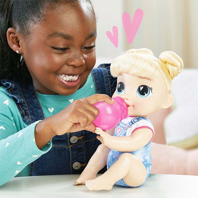 BABY ALIVE CRAWL N PLAY HARPER HUGS BABY DOLL PLAYSET