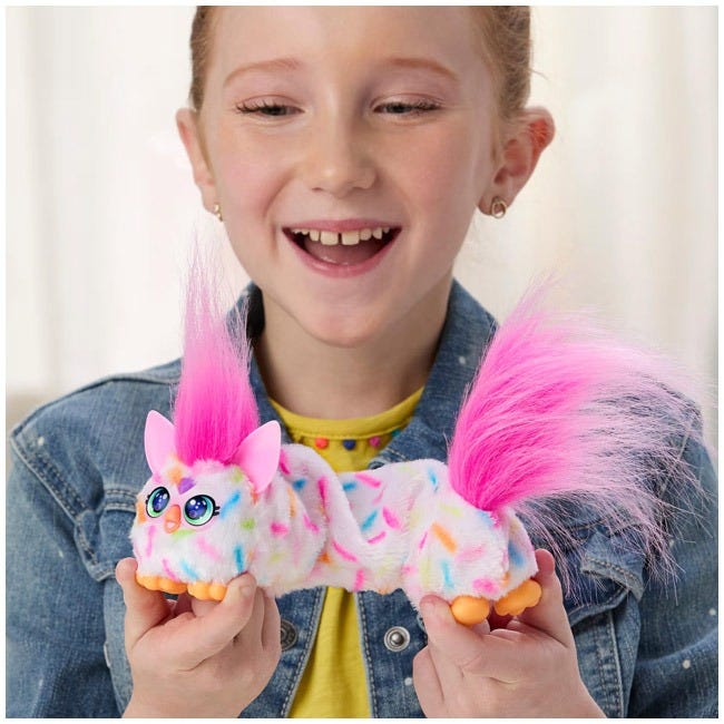 FURBY DJ FURBLETS BERRY-CUP-CAKE MINI ELECTRONIC PLUSH TOY