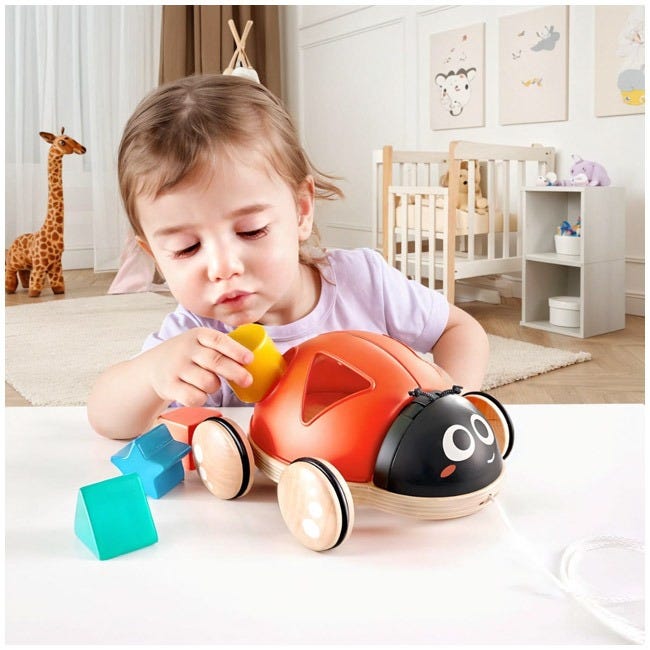 HAPE LADYBUG PULL ALONG