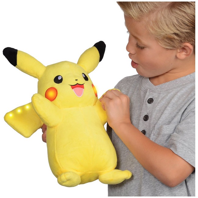 POKEMON PLUSH POWER ACTION PIKACHU
