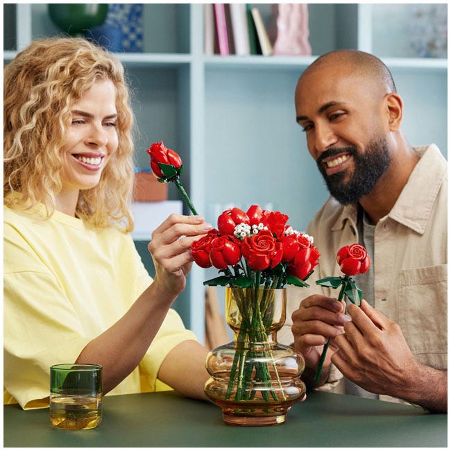 LEGO BOTANICAL BOUQUET OF ROSES