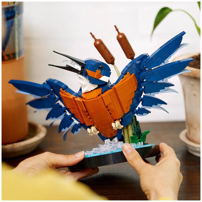 LEGO ICONS KINGFISHER BIRD