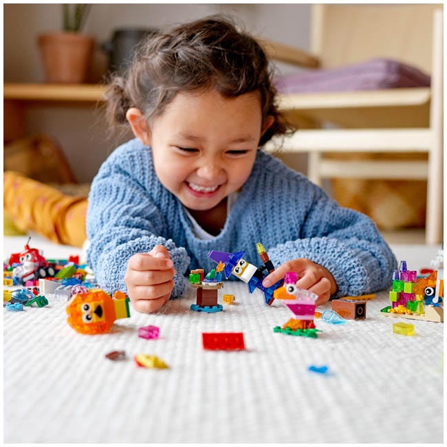 LEGO CLASSIC CREATIVE TRANSPARENT BRICKS