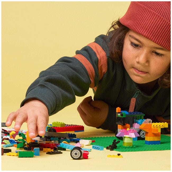 LEGO CLASSIC GREEN BASEPLATE