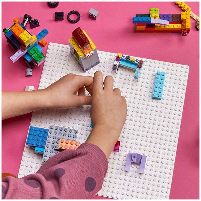 LEGO CLASSIC WHITE BASEPLATE