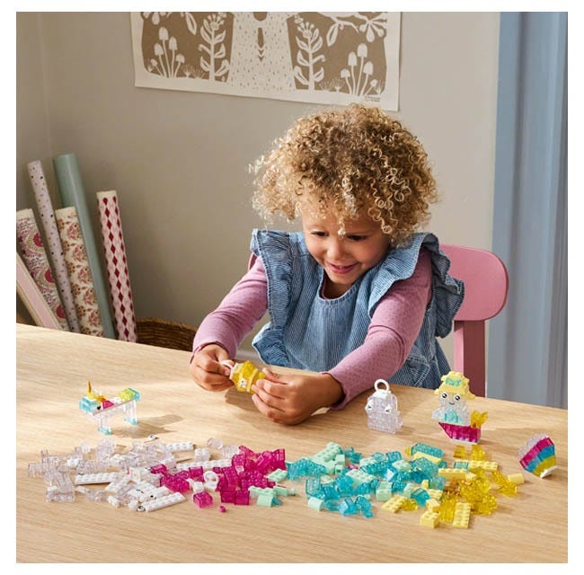 LEGO CLASSIC MAGICAL TRANSPARENT BOX