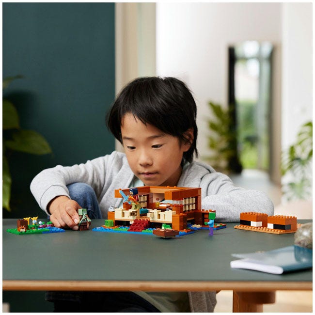 LEGO MINECRAFT THE FROG HOUSE