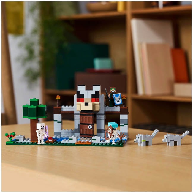 LEGO MINECRAFT THE WOLF STRONGHOLD FORTRESS PLAYSET