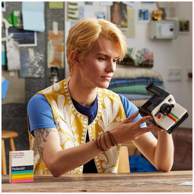 LEGO IDEAS POLAROID ONESTEP SX-70 CAMERA