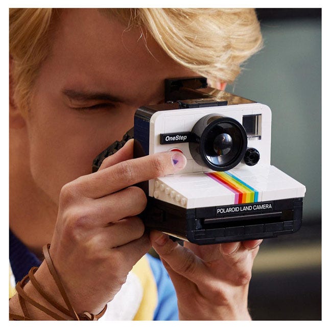 LEGO IDEAS POLAROID ONESTEP SX-70 CAMERA