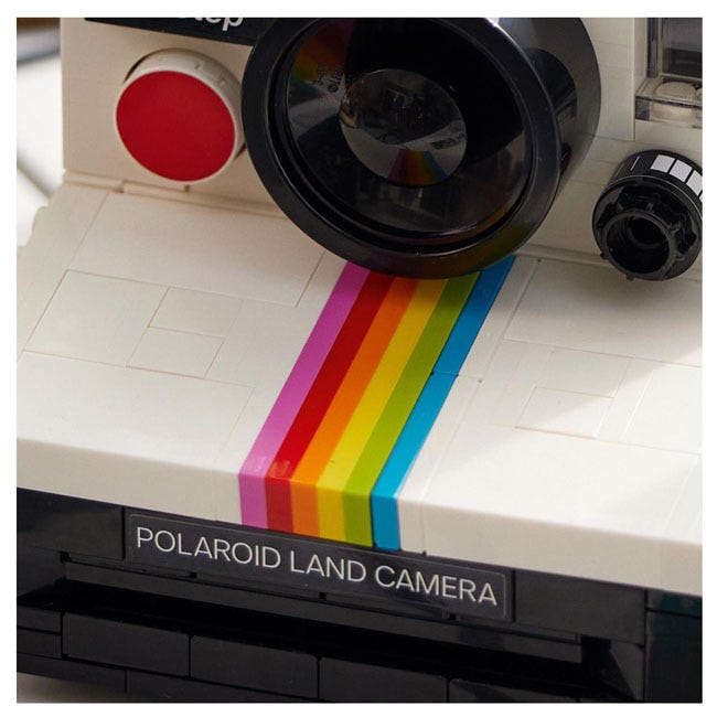 LEGO IDEAS POLAROID ONESTEP SX-70 CAMERA