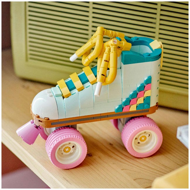 LEGO CREATOR RETRO ROLLER SKATE