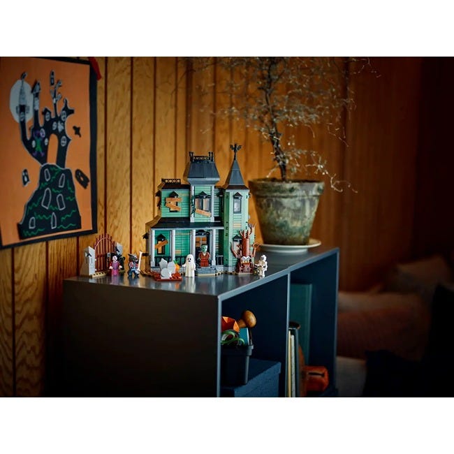 LEGO CREATOR HAUNTED MANSION