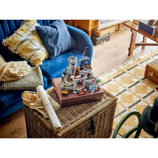 LEGO CREATOR MEDIEVAL HORSE KNIGHT CASTLE