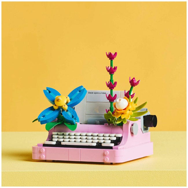 LEGO CREATOR TYPEWRITER WITH FLOWERS