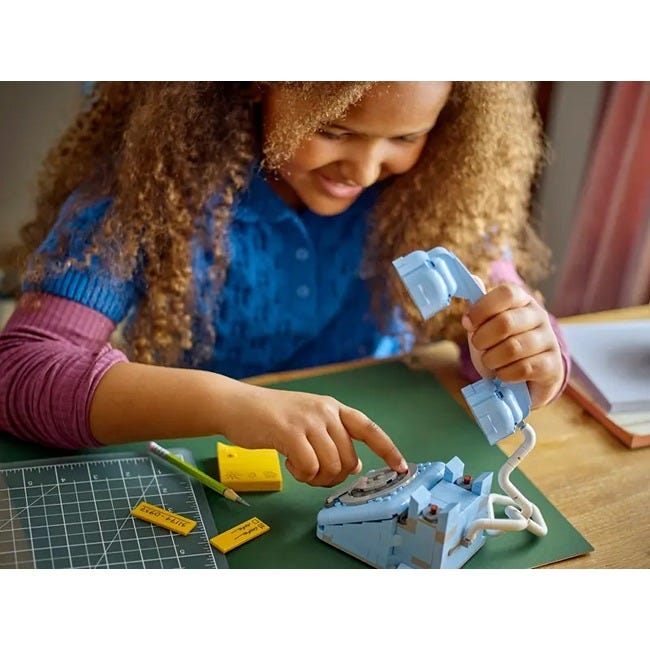 LEGO CREATOR RETRO TELEPHONE