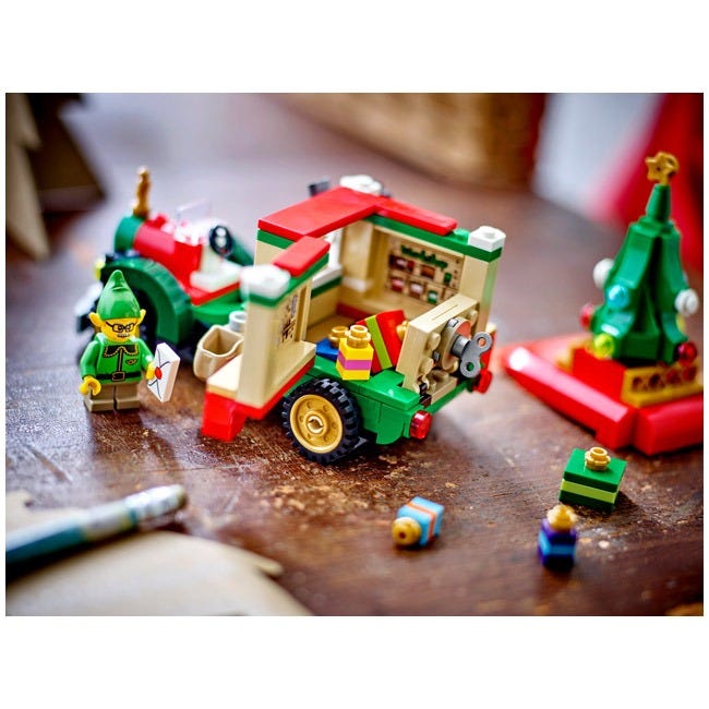 LEGO SANTA'S DELIVERY TRUCK