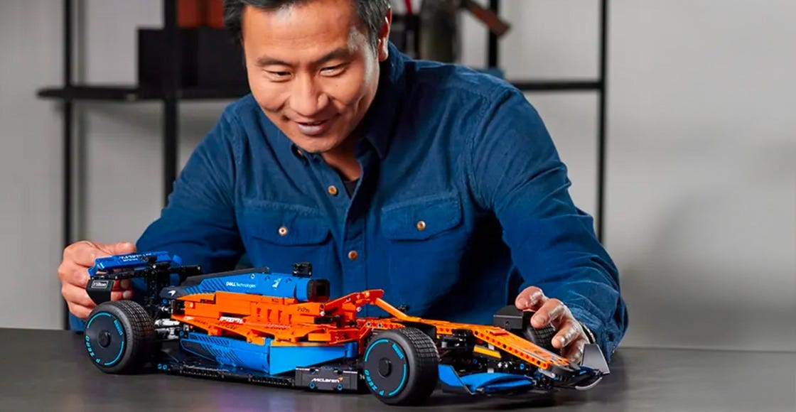 LEGO TECHNIC MCLAREN FORMULA 1 RACE CAR