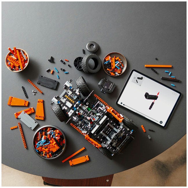 LEGO TECHNIC MERCEDES-BENZ G 500 PROFESSIONAL LINE