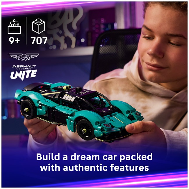 LEGO TECHNIC ASTON MARTIN VALKYRIE