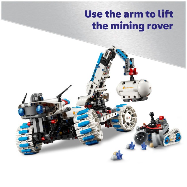 LEGO TECHNIC LUNAR OUTPOST MOON ROVER SPACE VEHICLE