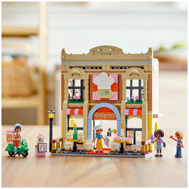 LEGO FRIENDS RESTAURANT AND COOKING SCHOOL