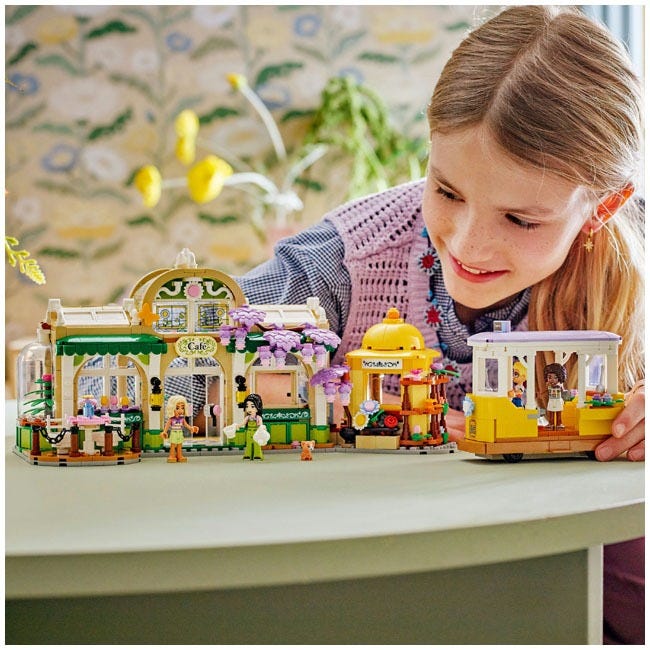 LEGO FRIENDS PLANT CAFE AND FLOWER SHOP