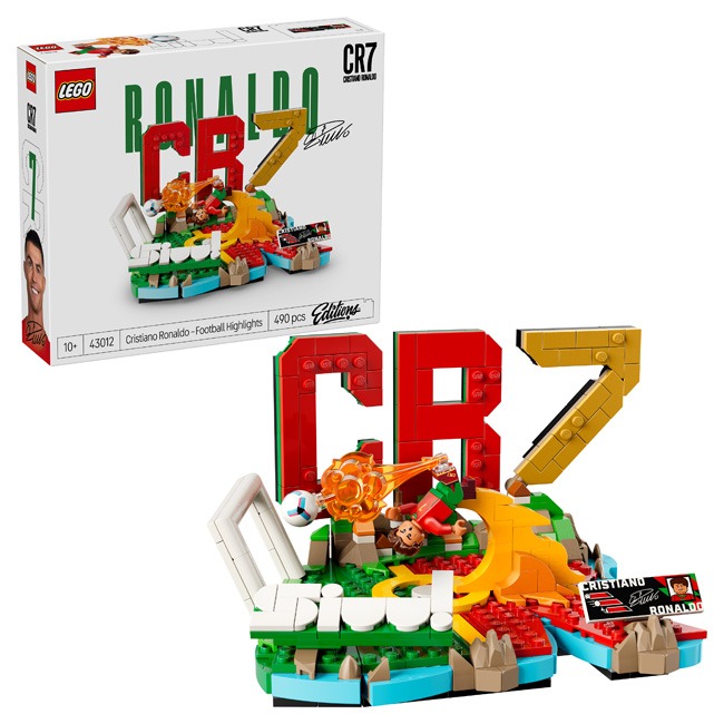 LEGO Cristiano Ronaldo Soccer Highlights set featuring detailed football scene build, player-inspired design, and vibrant elements, shown as a creative sports building toy for kids, fans, and collectible display.
