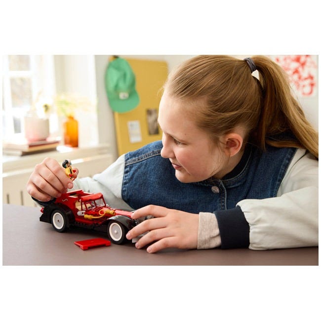 LEGO DISNEY CRUELLA DE VIL'S CAR