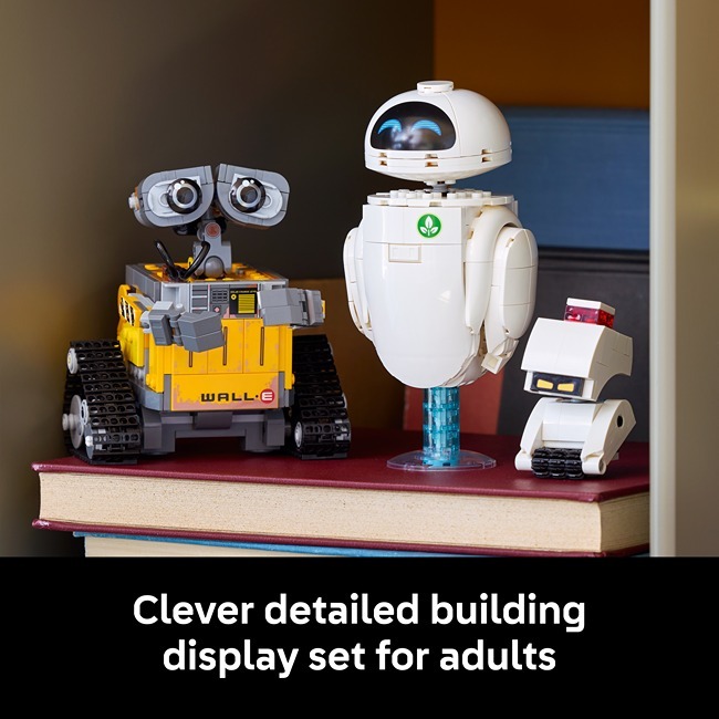 LEGO DISNEY AND PIXAR WALL-E AND EVE