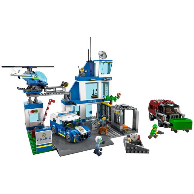 LEGO CITY POLICE STATION