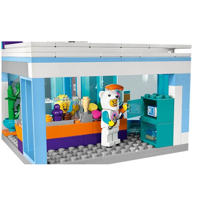 LEGO CITY ICE-CREAM SHOP