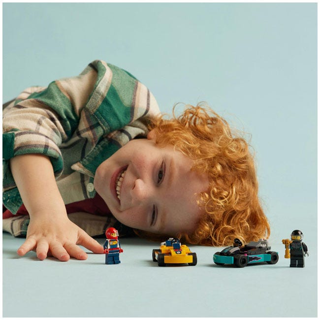 LEGO CITY GO-KARTS AND RACE DRIVERS