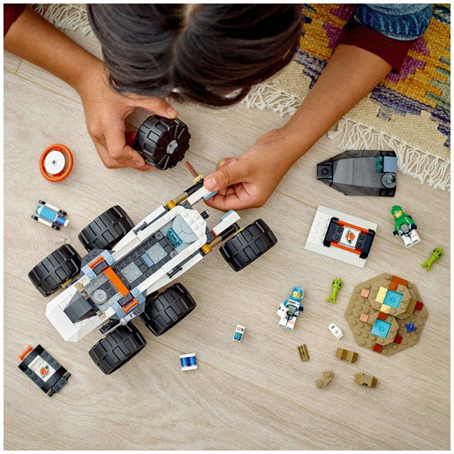 LEGO CITY SPACE EXPLORER ROVER AND ALIEN LIFE