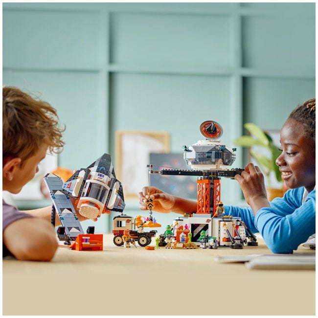LEGO CITY SPACE BASE AND ROCKET LAUNCHPAD