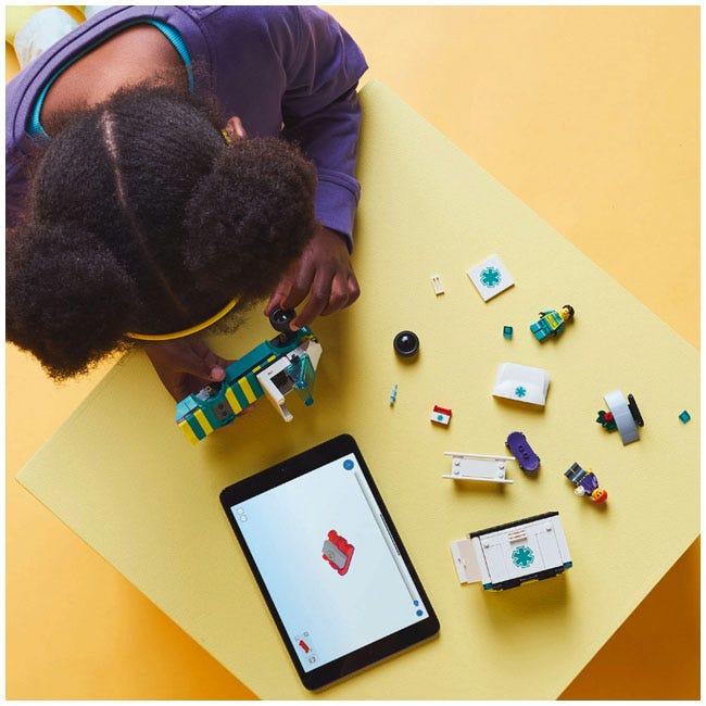 LEGO CITY EMERGENCY AMBULANCE